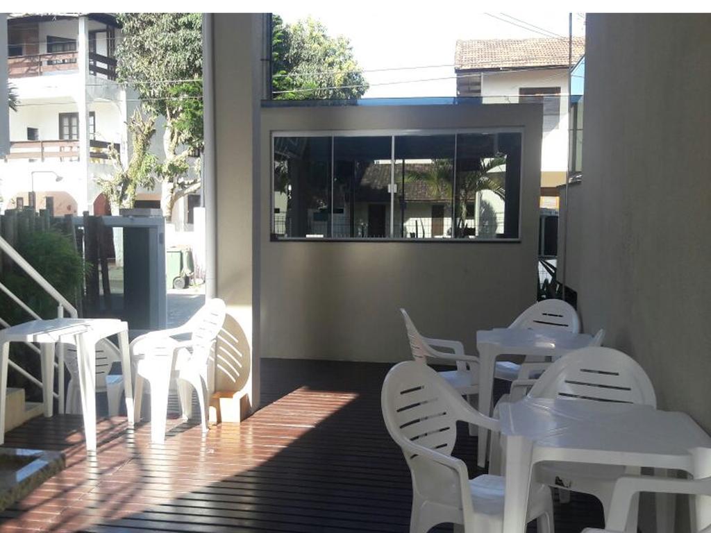 Parada Beach Apartamentos ฟลอเรียนอโปลิส ภายนอก รูปภาพ