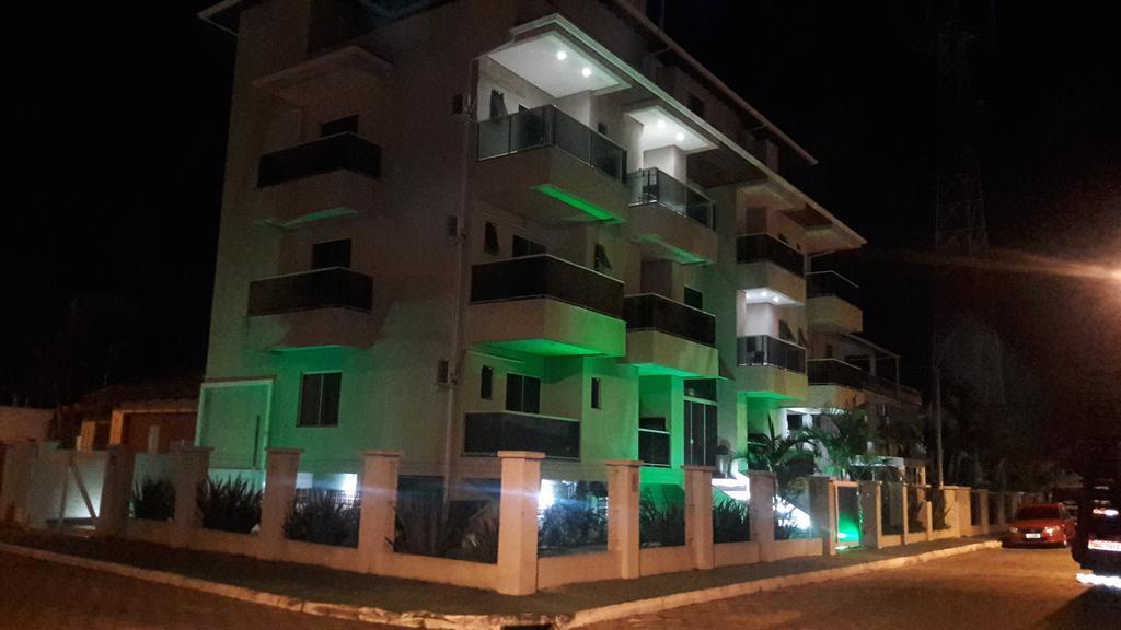 Parada Beach Apartamentos ฟลอเรียนอโปลิส ภายนอก รูปภาพ