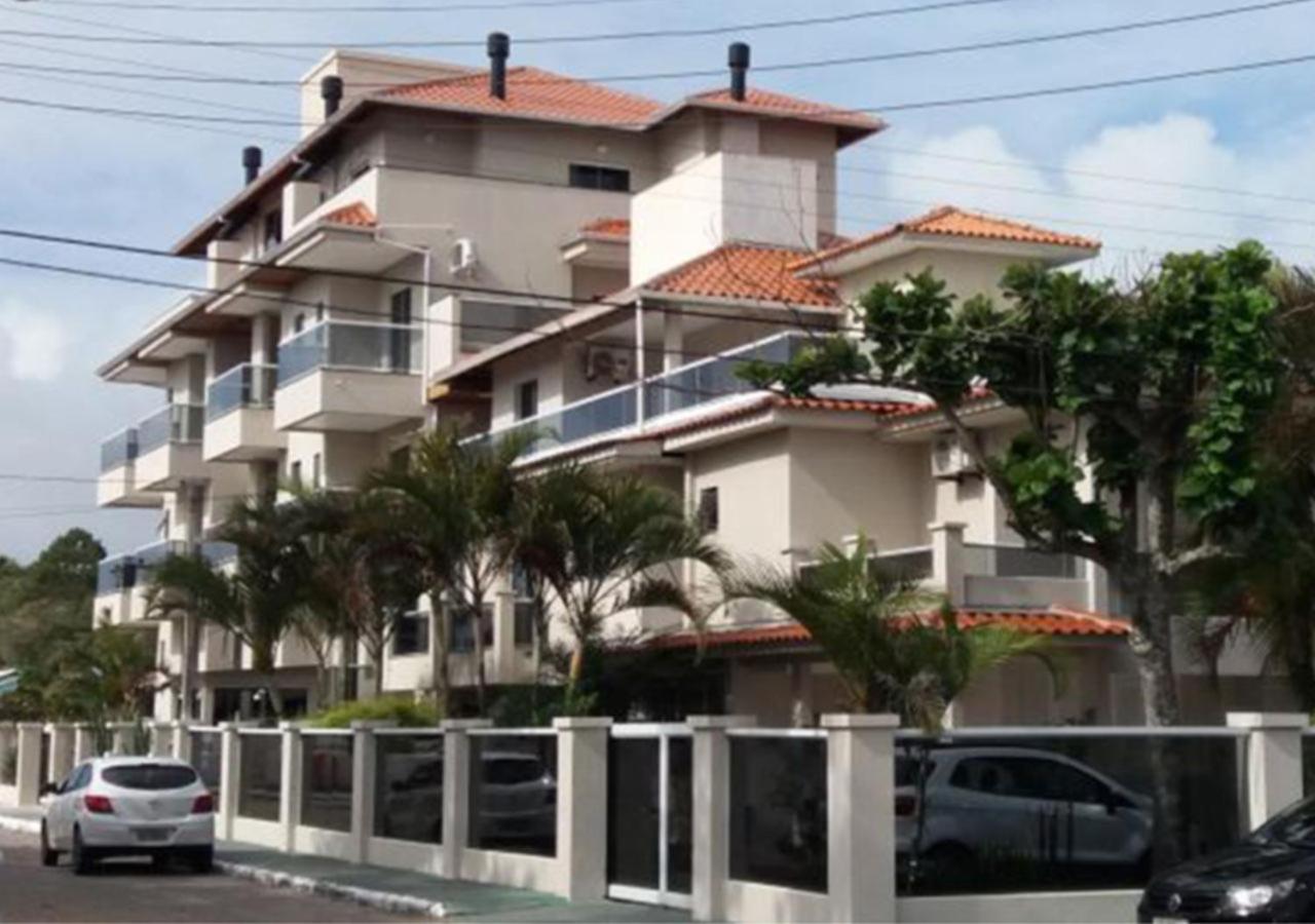 Parada Beach Apartamentos ฟลอเรียนอโปลิส ภายนอก รูปภาพ
