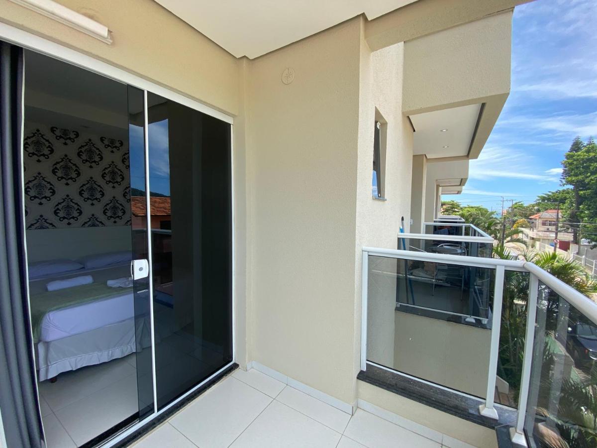 Parada Beach Apartamentos ฟลอเรียนอโปลิส ภายนอก รูปภาพ