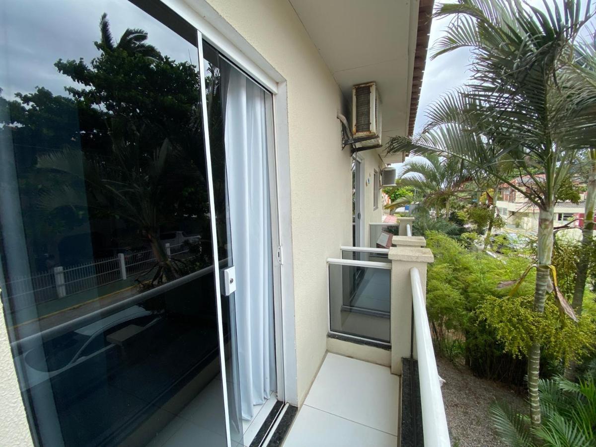 Parada Beach Apartamentos ฟลอเรียนอโปลิส ภายนอก รูปภาพ